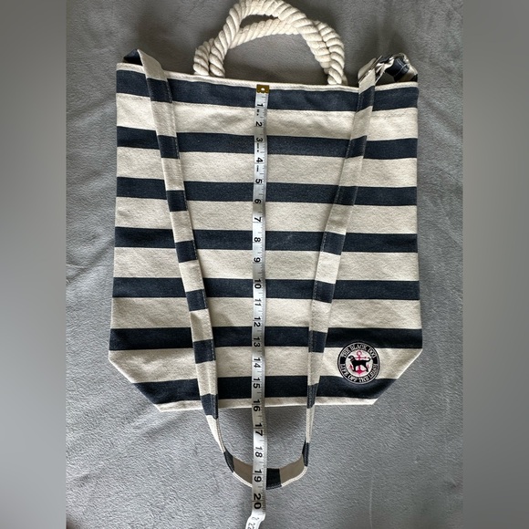 The Black Dog Striped Tote Bag - Picture 5 of 8